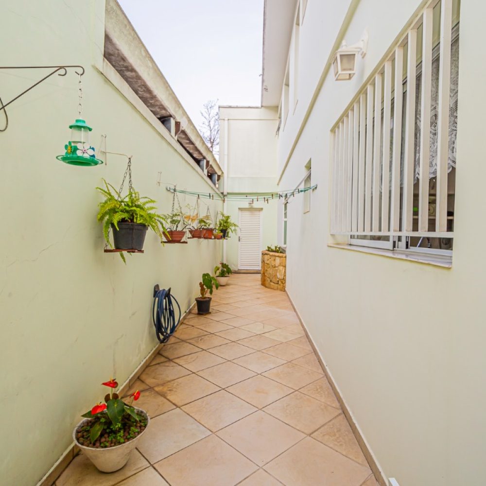 1727979137473-02area_condominial_005
