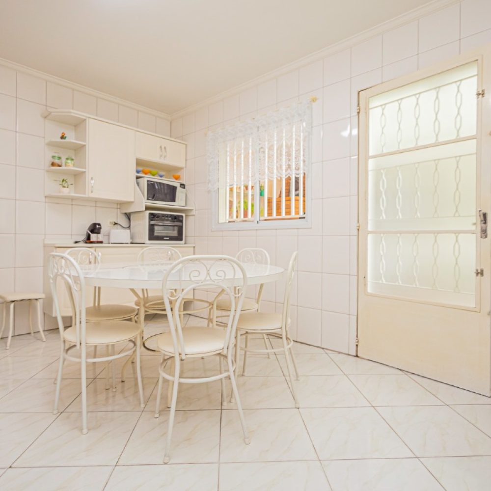 1727979142908-04cozinha_001