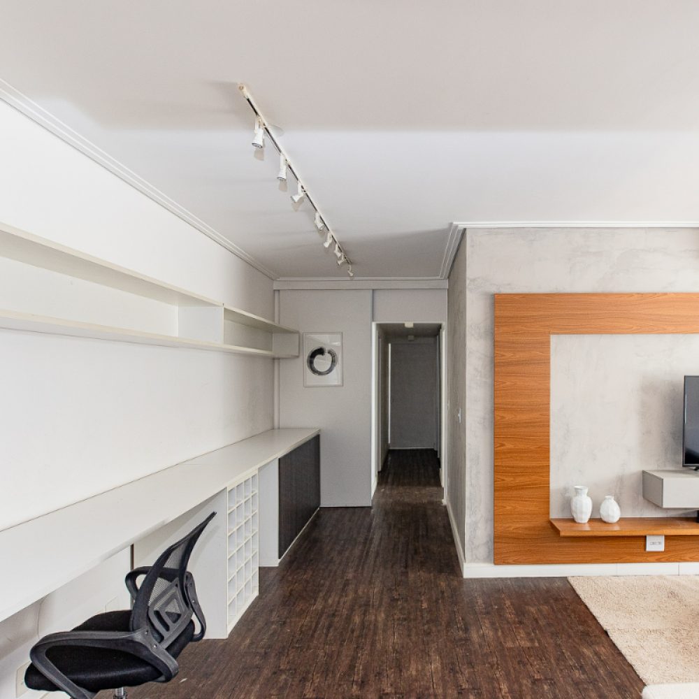 1741290633947-remax_5