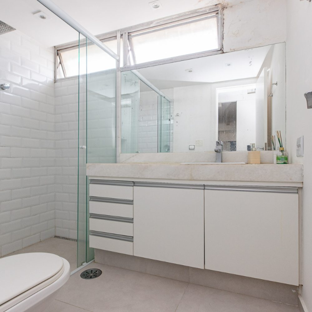 1741290634189-remax_28