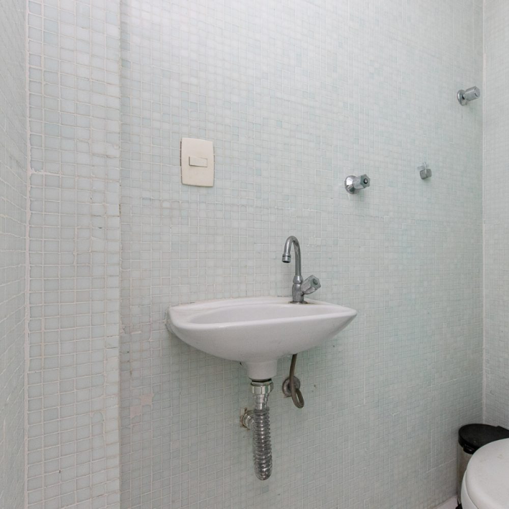 1741291176377-remax_18