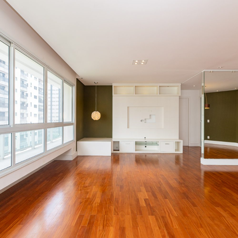 1741352670162-remax_4