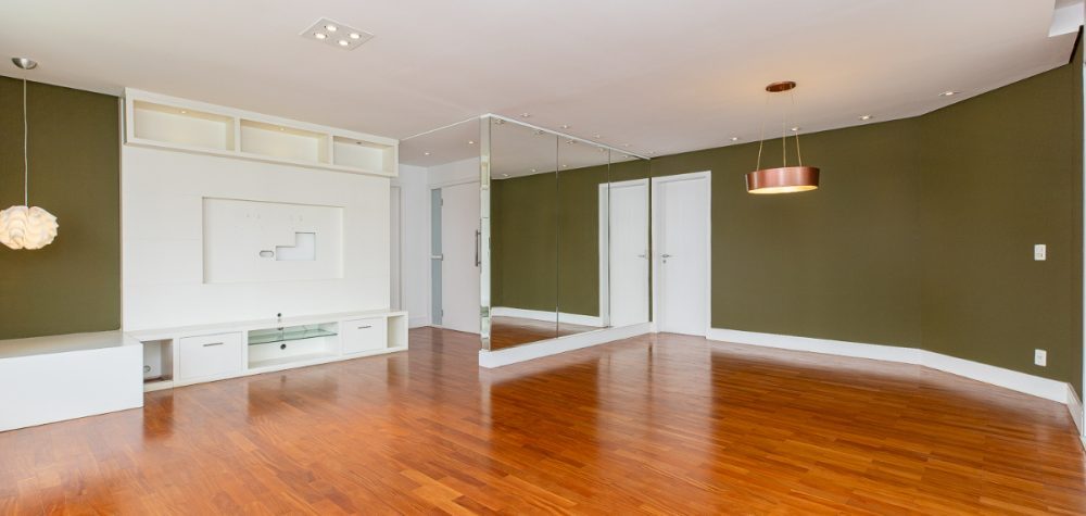 1741352670181-remax_5