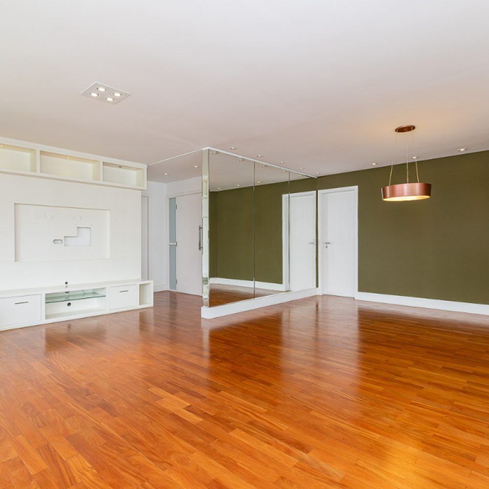 1741352670181-remax_5