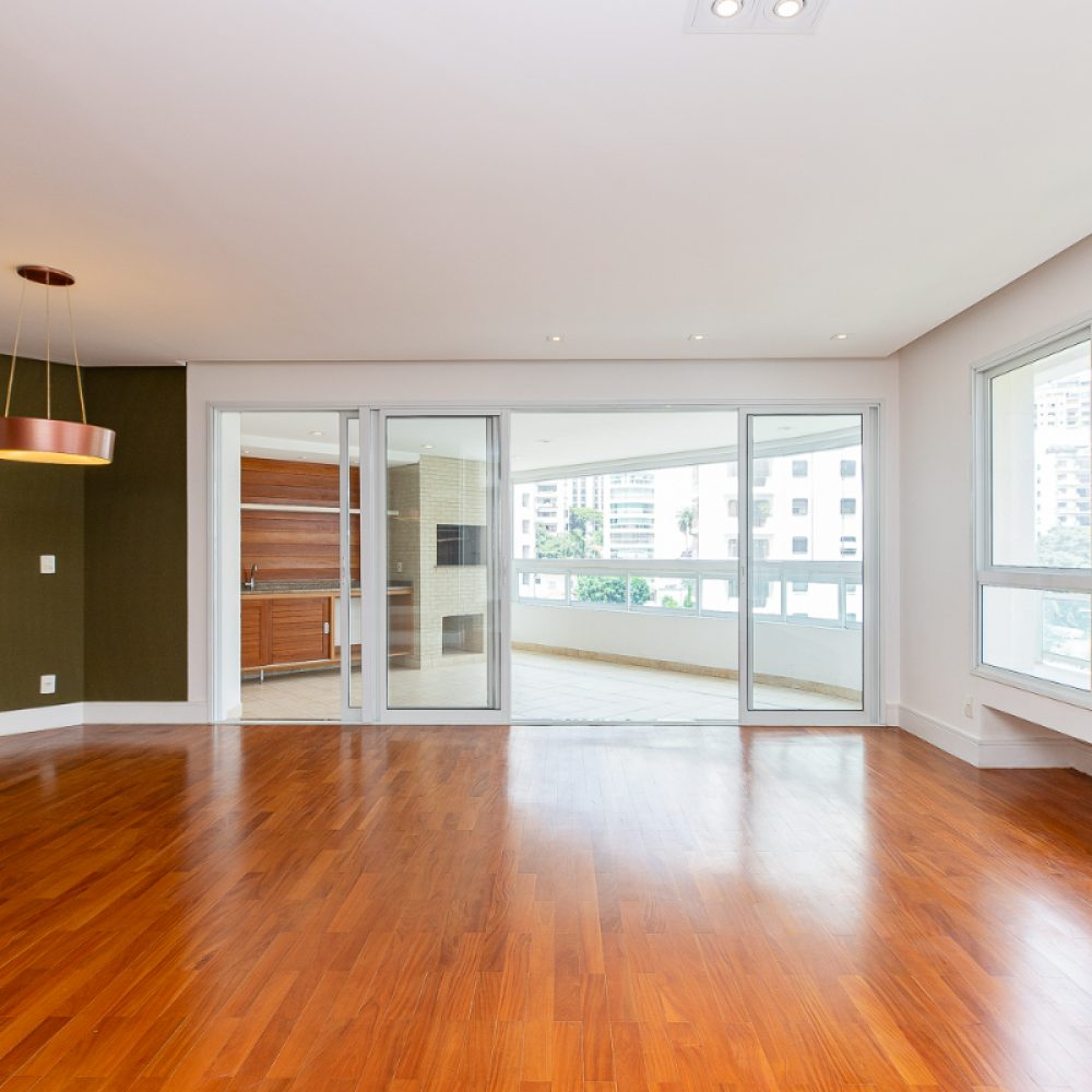 1741352670236-remax_9