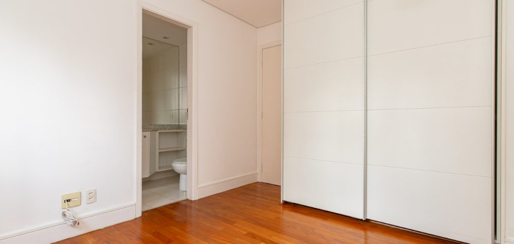 1741352670399-remax_20