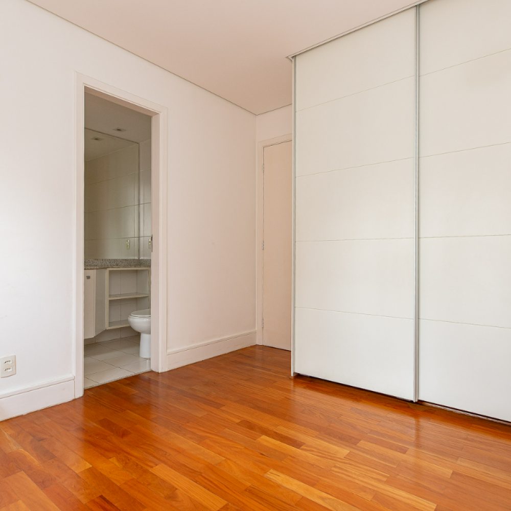 1741352670399-remax_20
