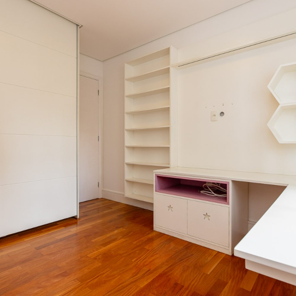1741352670449-remax_26