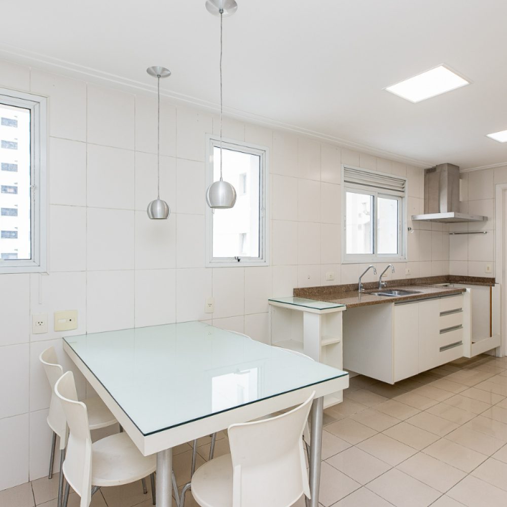 1741352670570-remax_38