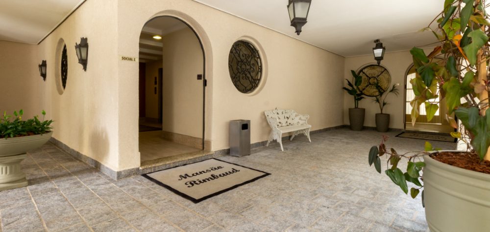 1745852325765-13_20entrada_20torre_20_1_