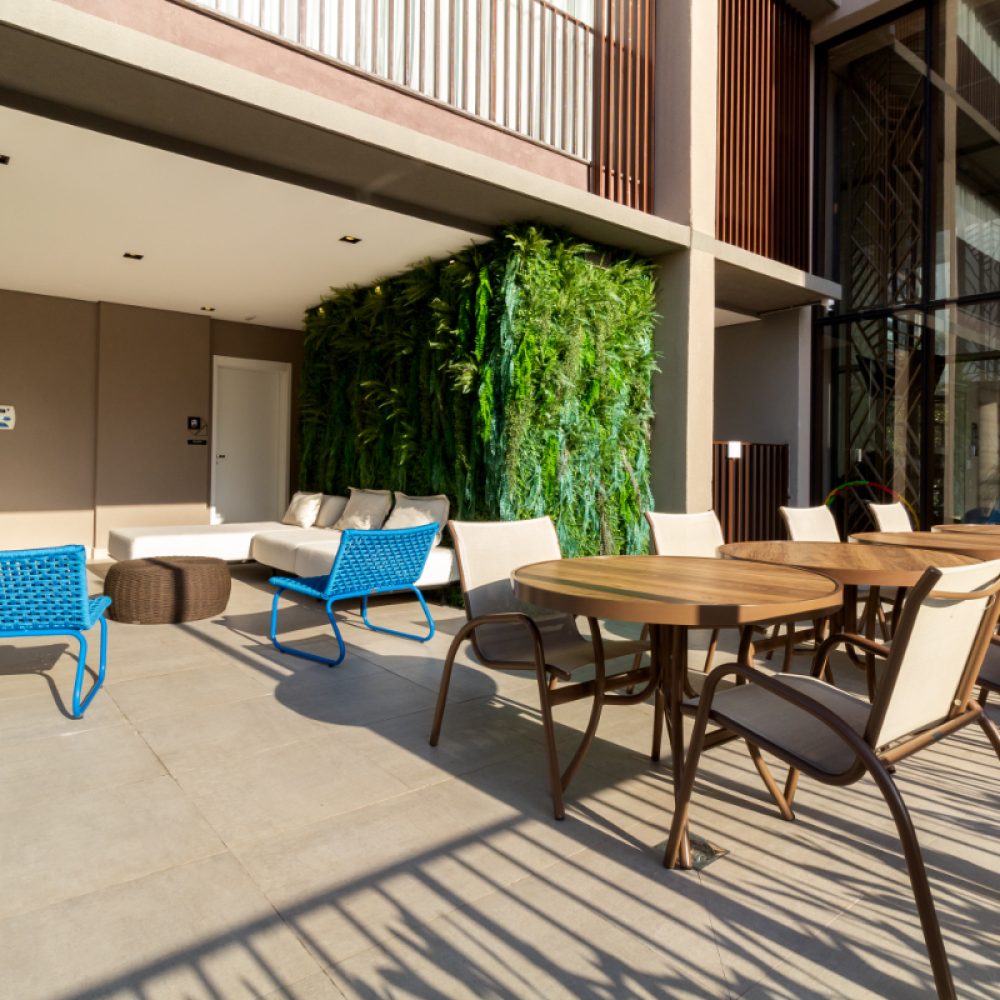 1746212497625-18_20solarium_20lounge_20_3_