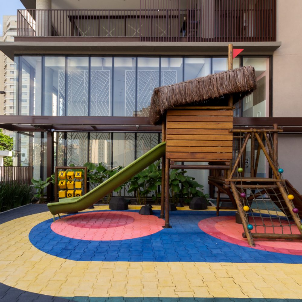 1746212499065-23_20play_20externo_20_2_